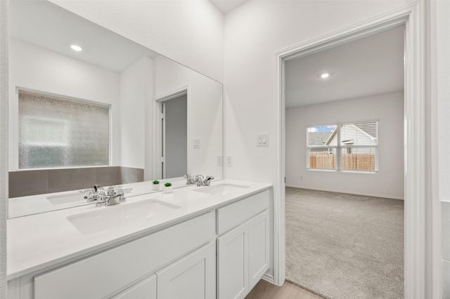 954 Soapstone PASS, Maxwell, TX 78656