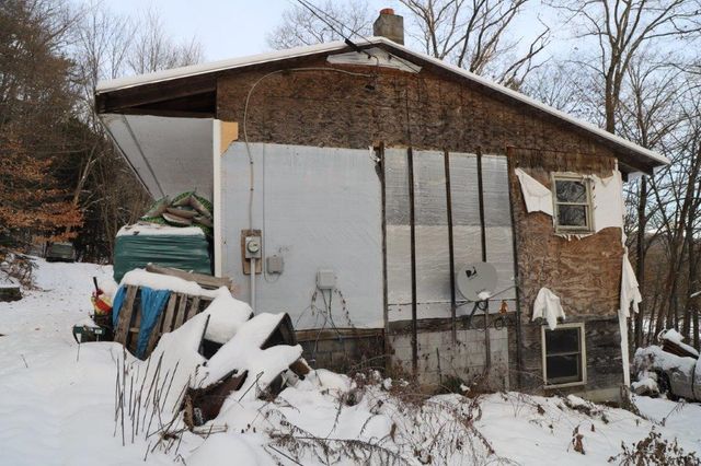 49 Clay Hill Road, Hartland, VT 05048