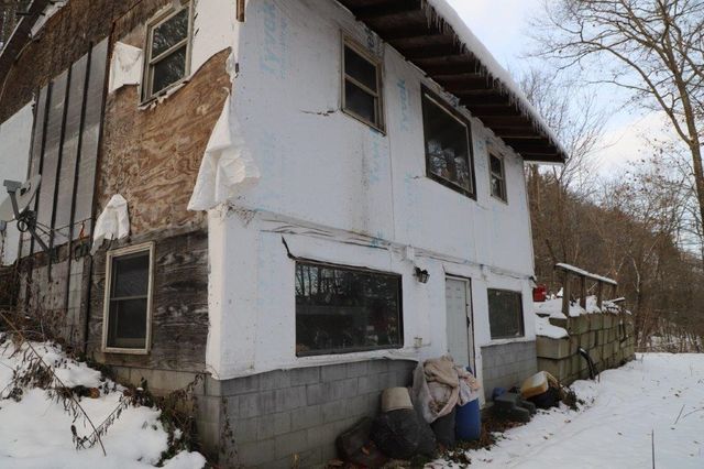 49 Clay Hill Road, Hartland, VT 05048