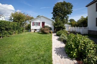 48 Stephen St, New Bedford, MA 02740