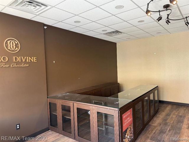 4353 Schaefer Road, Dearborn, MI 48126