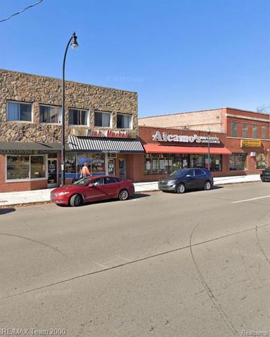 4353 Schaefer Road, Dearborn, MI 48126