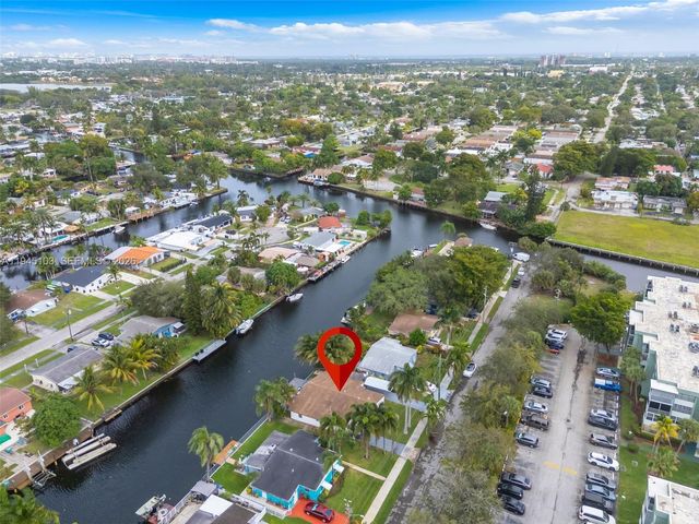 2721 Harding St, Hollywood, FL 33020
