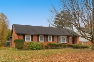 1024 Juniper Drive, Lexington, KY 40504