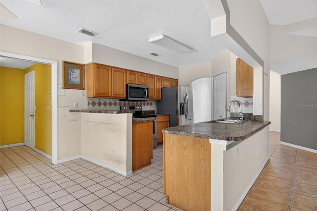 2727 RUNNING SPRINGS LOOP, Oviedo, FL 32765