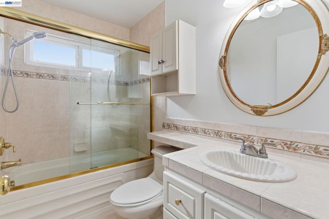 3194 Pawnee Way, Pleasanton, CA 94588