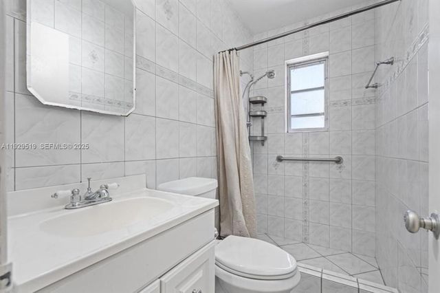 1400 SW 29th Ave, Miami, FL 33145