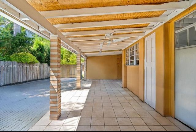 1400 SW 29th Ave, Miami, FL 33145