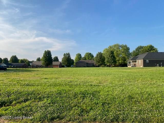 1360 Woodlawn Rd, Bardstown, KY 40004