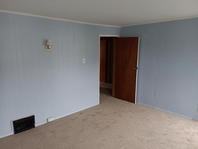 16 Wright Avenue, Auburn, NY 13021