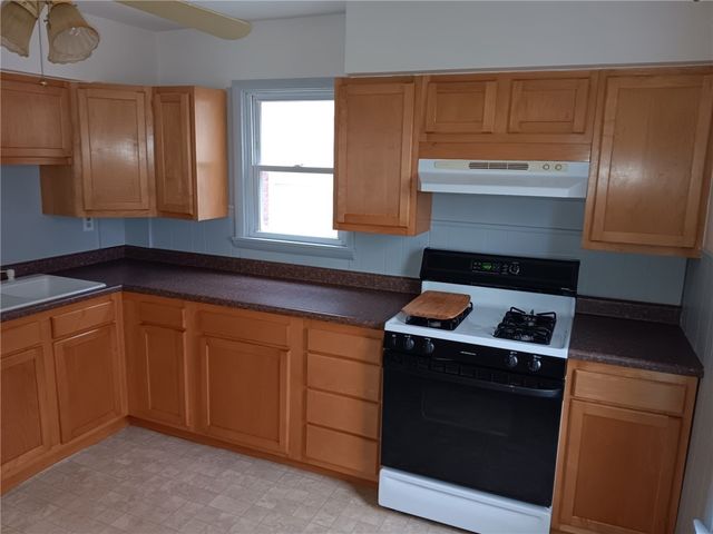 16 Wright Avenue, Auburn, NY 13021