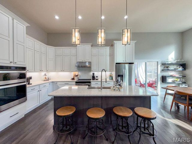 1810 Gardina Drive, Festus, MO 63028