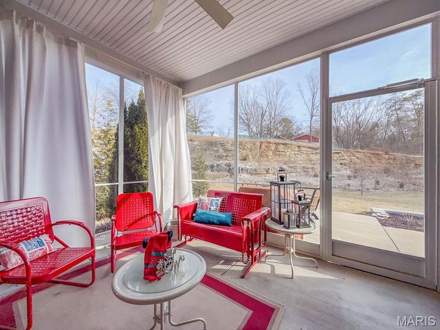 1810 Gardina Drive, Festus, MO 63028