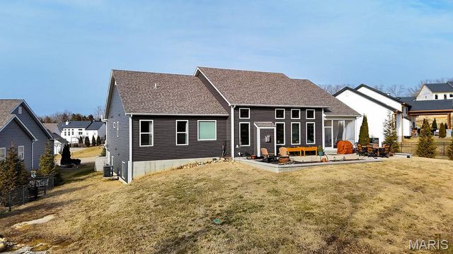 1810 Gardina Drive, Festus, MO 63028