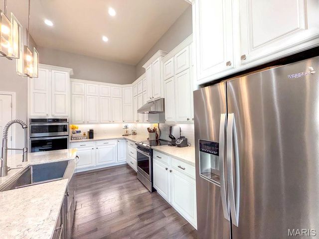 1810 Gardina Drive, Festus, MO 63028