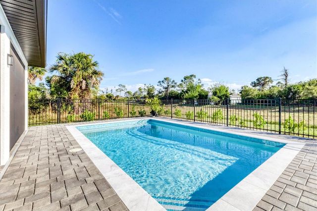 115 GREEN PINE PARK, Rotonda West, FL 33947