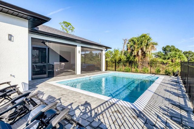 115 GREEN PINE PARK, Rotonda West, FL 33947