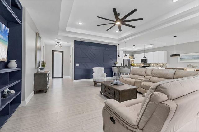 115 GREEN PINE PARK, Rotonda West, FL 33947