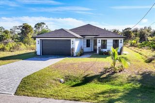 115 GREEN PINE PARK, Rotonda West, FL 33947