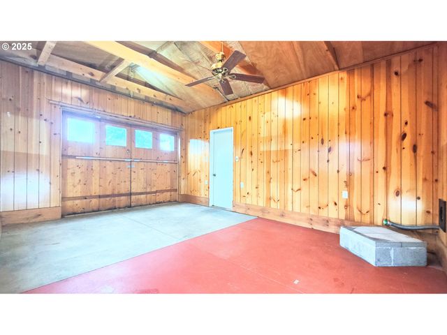 5121 Se 79TH Ave, Portland, OR 97206