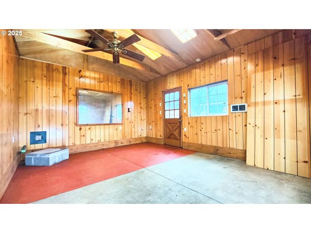 5121 Se 79TH Ave, Portland, OR 97206