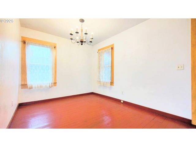 5121 Se 79TH Ave, Portland, OR 97206