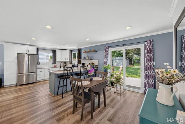11971 Brookmont Drive, Maryland Heights, MO 63043