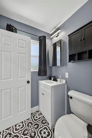 11971 Brookmont Drive, Maryland Heights, MO 63043