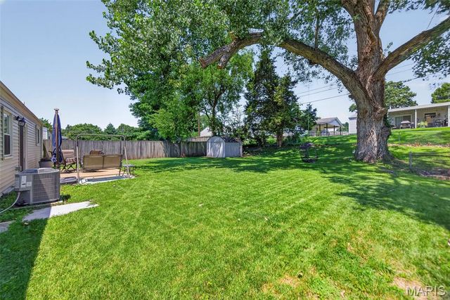 11971 Brookmont Drive, Maryland Heights, MO 63043