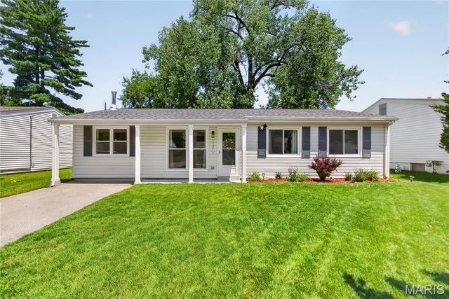 11971 Brookmont Drive, Maryland Heights, MO 63043