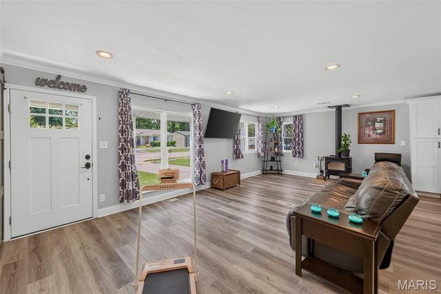 11971 Brookmont Drive, Maryland Heights, MO 63043