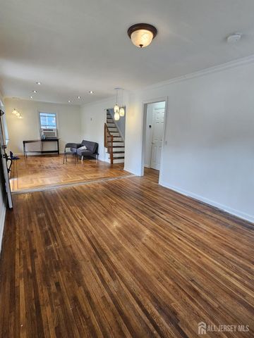 895 Madison Avenue, Rahway, NJ 07065