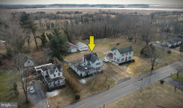 26 MARKET LN, Greenwich, NJ 08323