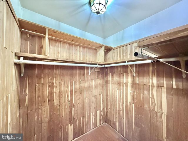 26 MARKET LN, Greenwich, NJ 08323