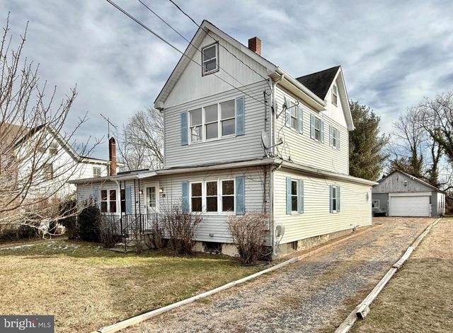 26 MARKET LN, Greenwich, NJ 08323