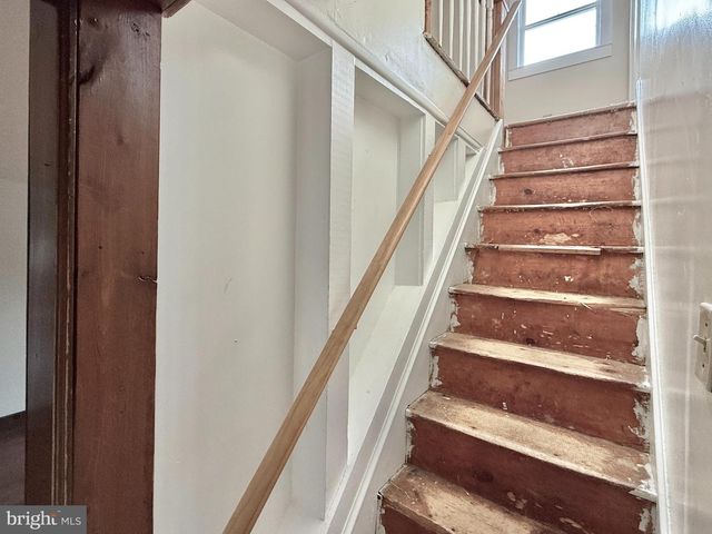 26 MARKET LN, Greenwich, NJ 08323