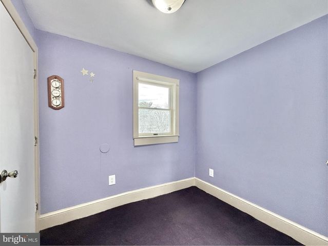 26 MARKET LN, Greenwich, NJ 08323