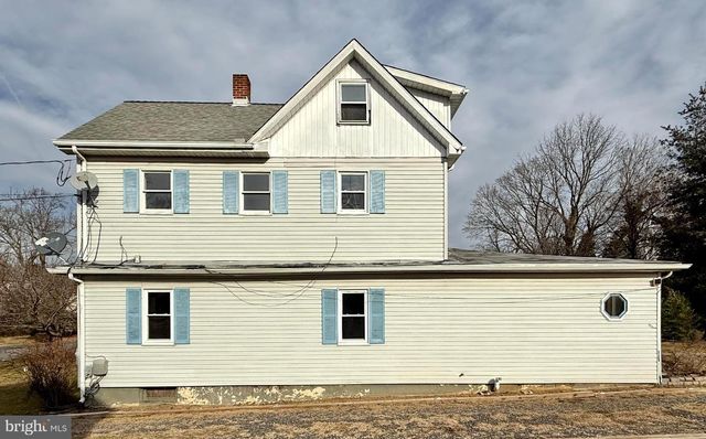 26 MARKET LN, Greenwich, NJ 08323