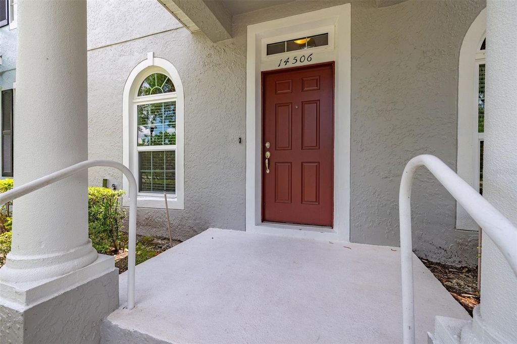 Image 2 of property listing at 14506 BRIDGEWATER CROSSINGS BOULEVARD, Windermere, FL 34786