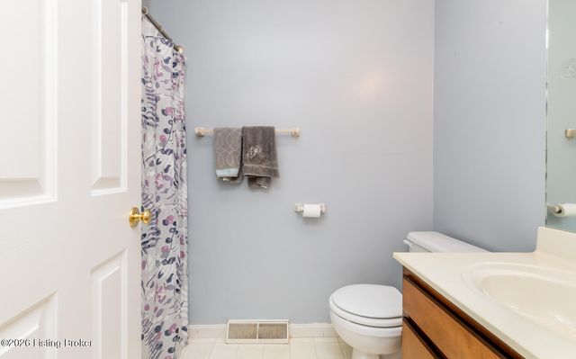 181 Eathan Ct, Mt Washington, KY 40047