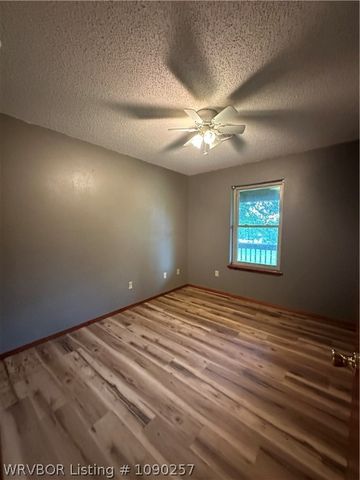 808 Excelsior Road, Greenwood, AR 72936