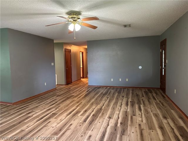 808 Excelsior Road, Greenwood, AR 72936