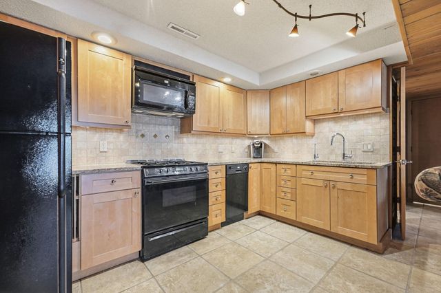 23550 Melanie Trail N, Scandia, MN 55073