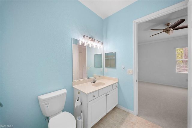 970 Peggy CIR 604, Naples, FL 34113