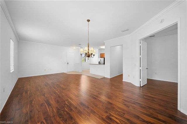 970 Peggy CIR 604, Naples, FL 34113