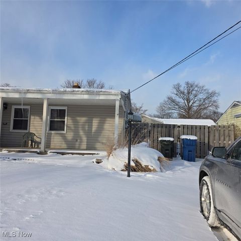 23080 Mildred Avenue, North Olmsted, OH 44070