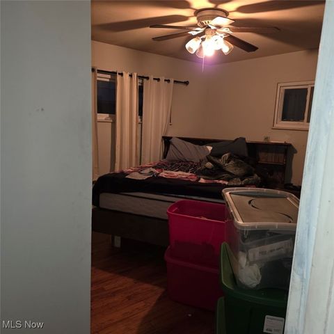 23080 Mildred Avenue, North Olmsted, OH 44070