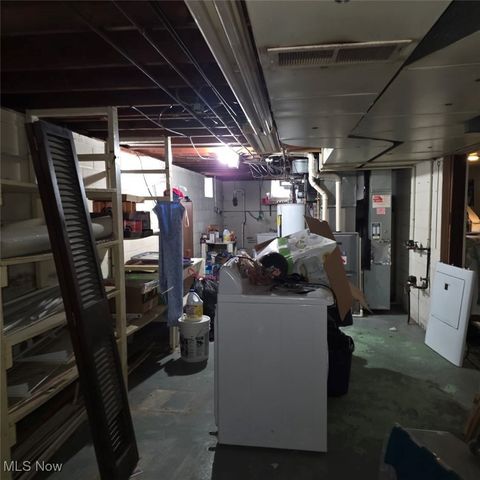 23080 Mildred Avenue, North Olmsted, OH 44070