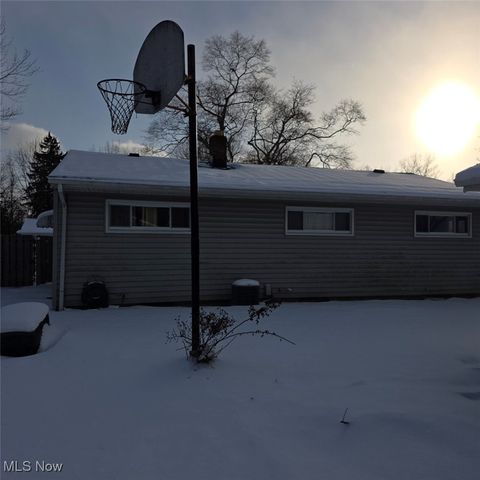 23080 Mildred Avenue, North Olmsted, OH 44070