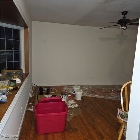 23080 Mildred Avenue, North Olmsted, OH 44070